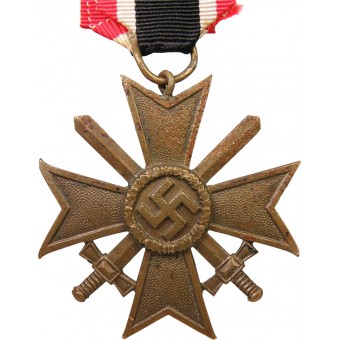 Крест  За военные заслуги 1939 года, второй класс с мечами. Бронза. Espenlaub militaria